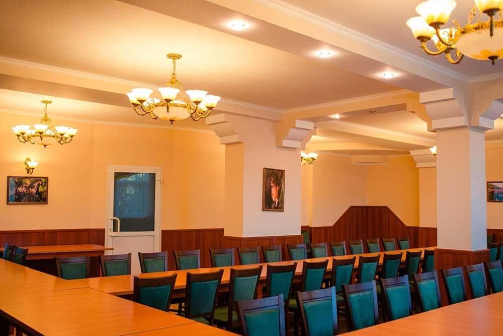 Vershnyk Čerkasy Exteriér fotografie