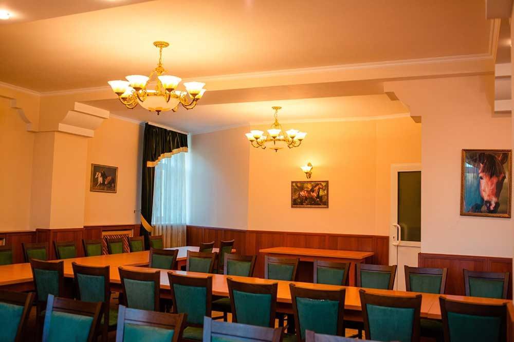 Vershnyk Čerkasy Exteriér fotografie